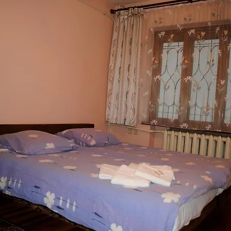 Privat bolig Virsutine 9 4 Kambarys *